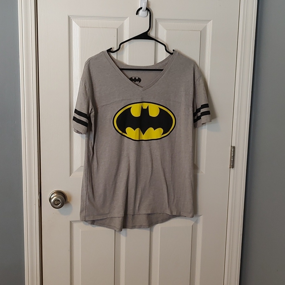 Women's Batman Tee